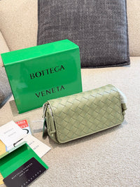 Leather Notturno Pouch