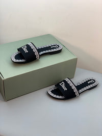 Dway Slides