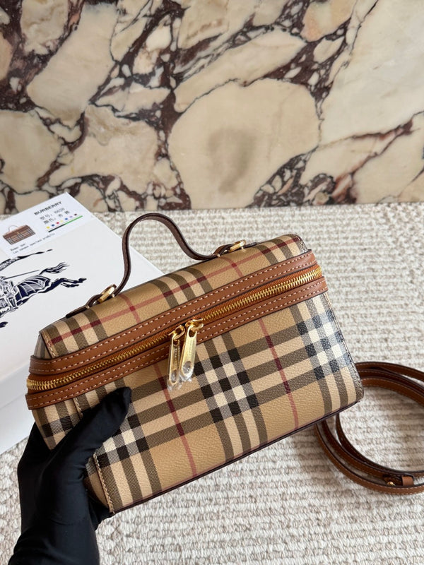 Check Vanity Bag