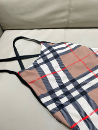 Check One Piece Set