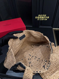 Garavani Viva Crochet Tote Bag