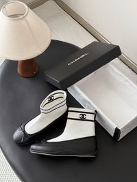 26B Sock Boots