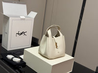Le 5 à 7 Baby Bea Bag