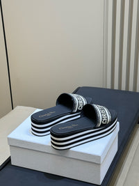 Dway Slides