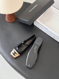 26C Mary Janes