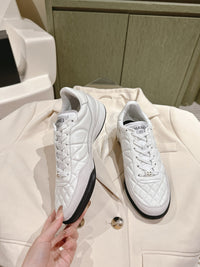 Low Top Sneakers