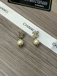 Logo Pearl Earrings
