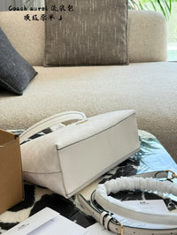 Laurel Shoulder Bag