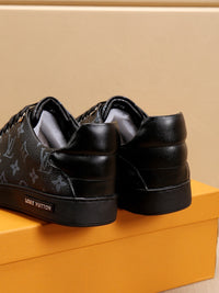 Low Top Sneakers