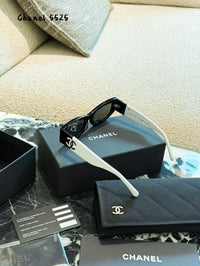 5525 Rectangle Sunglasses