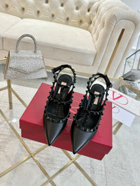 Garavani Rockstud Leather Pumps 10cm