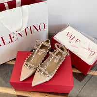 Garavani Rockstud Ballet Flats