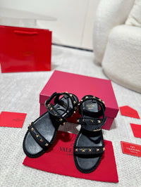 Garavani Rockstud Rope Flat Sandals