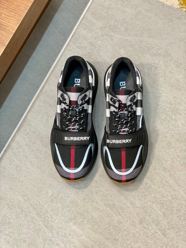 Vintage Check Runner Sneakers
