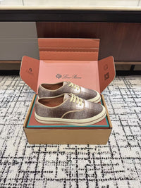 Nantucket Walk Sneakers