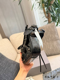 Le Cagole Shoulder Bag