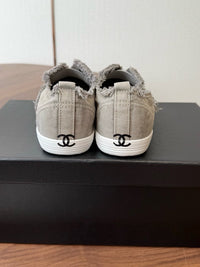 26S Slip-on Sneakers