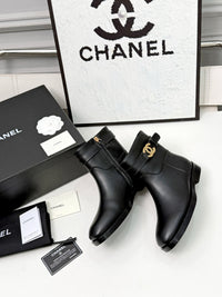 26B Ankle Leather Boots