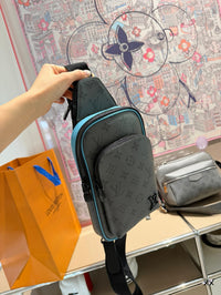 Avenue Sling Bag