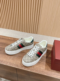 Ace Supreme Sneakers