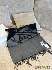 Orb Scarf