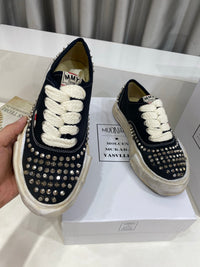 Peterson 23 Embellished Low-Top Trainers