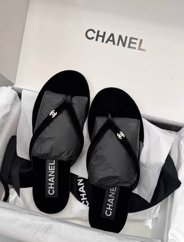 Logo Thong Sandals