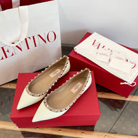 Garavani Rockstud Ballet Flats