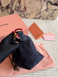 Cotton Gabardine Pouch