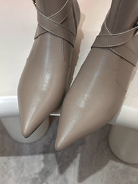 Nice 40 Ankle Boots