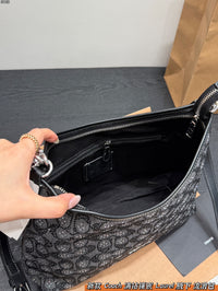 Laurel Shoulder Bag