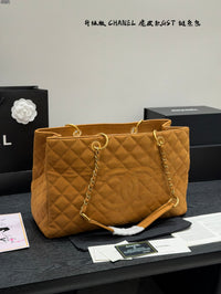 Grand Shopping Tote