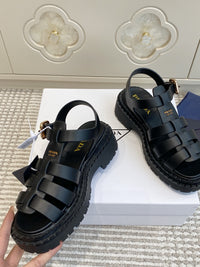 Monolith Fisherman Sandals