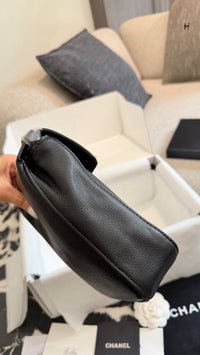 26C Shoulder Bag