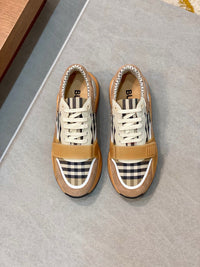 Vintage Check Runner Sneakers