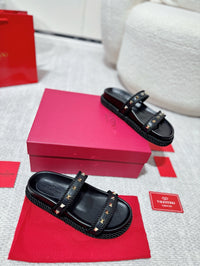 Garavani Rockstud Rope Flat Sandals