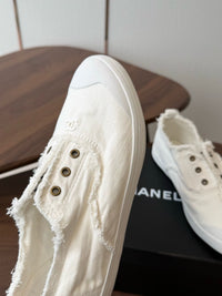 26S Slip-on Sneakers