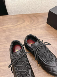 26S Trainers