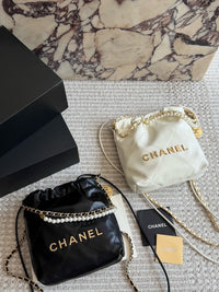 Pearl Mini 22 Bag