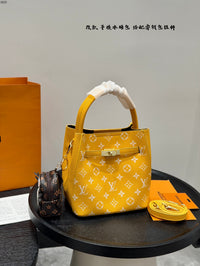Capucines Mini Bag