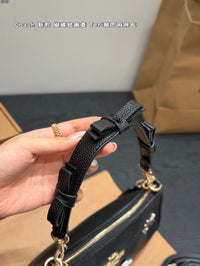 Teri Shoulder Bag