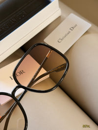SoStellaire1 Oversized Sunglasses