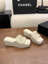 26S Platform Sandals