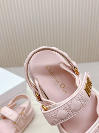 Dioract Sandals