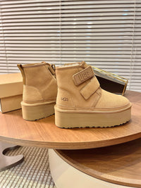 Neumel Platform Boots