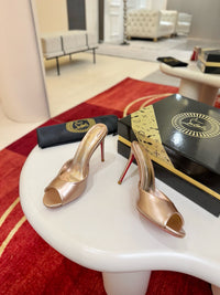 Me Dolly Mules