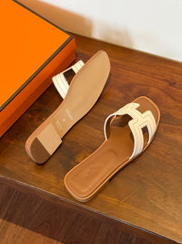 Oran Sandals