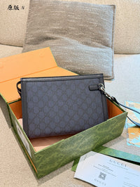 Ophidia Pouch