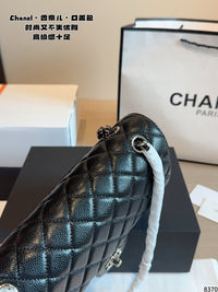Jumbo Flap Bag