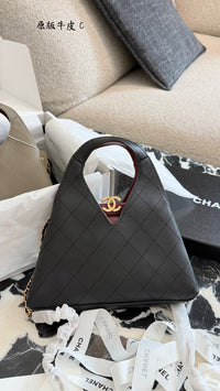 Métiers d'Art Quilted Triangle Shopping Bag